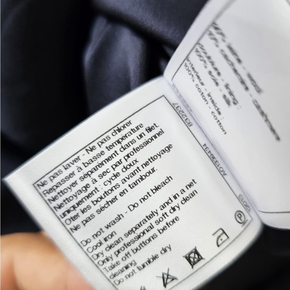 Chanel Wool Navy coat - Picture 6 of 15